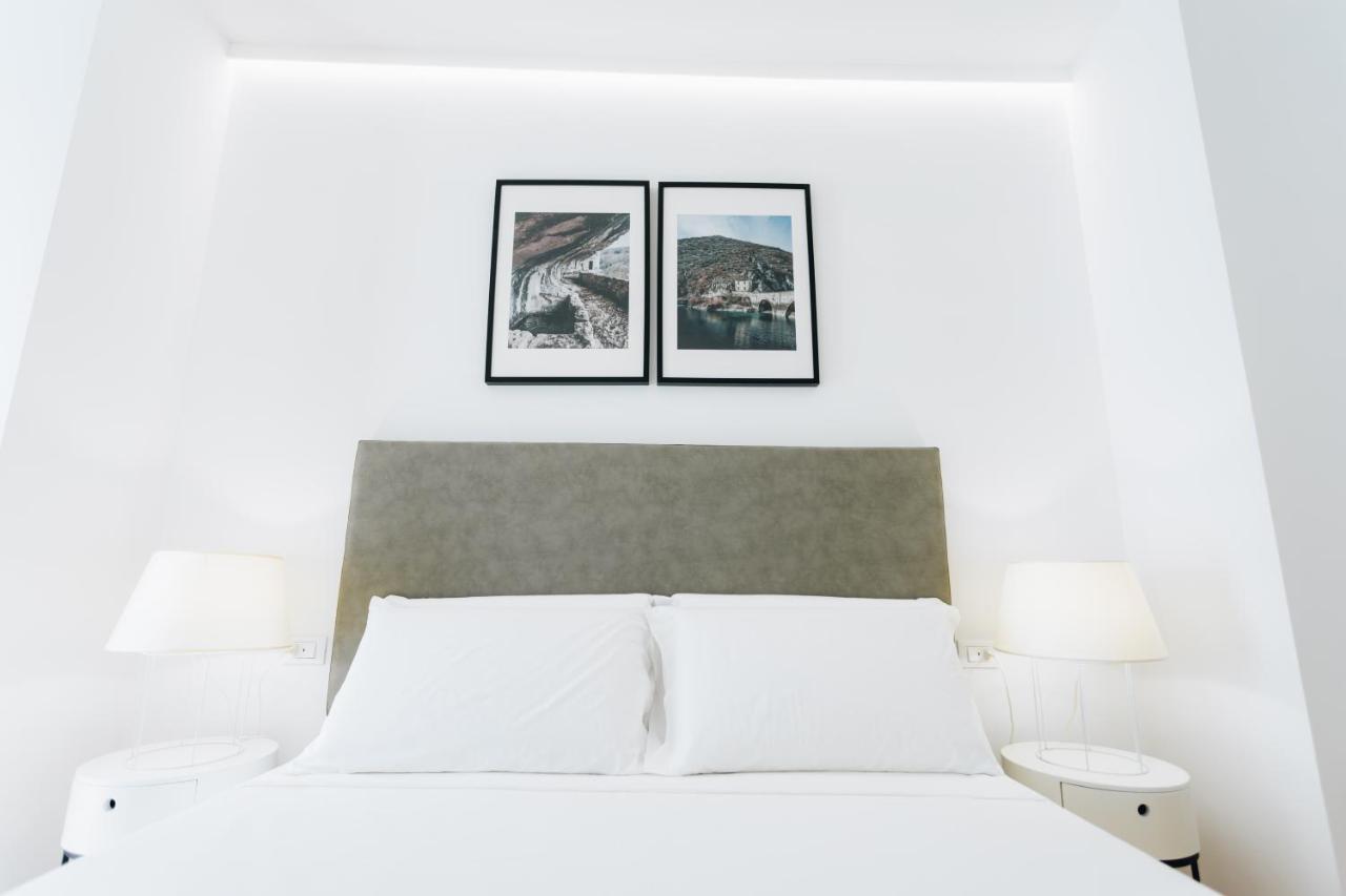 Centoquindici Rooms & Suite Montesilvano Marina エクステリア 写真